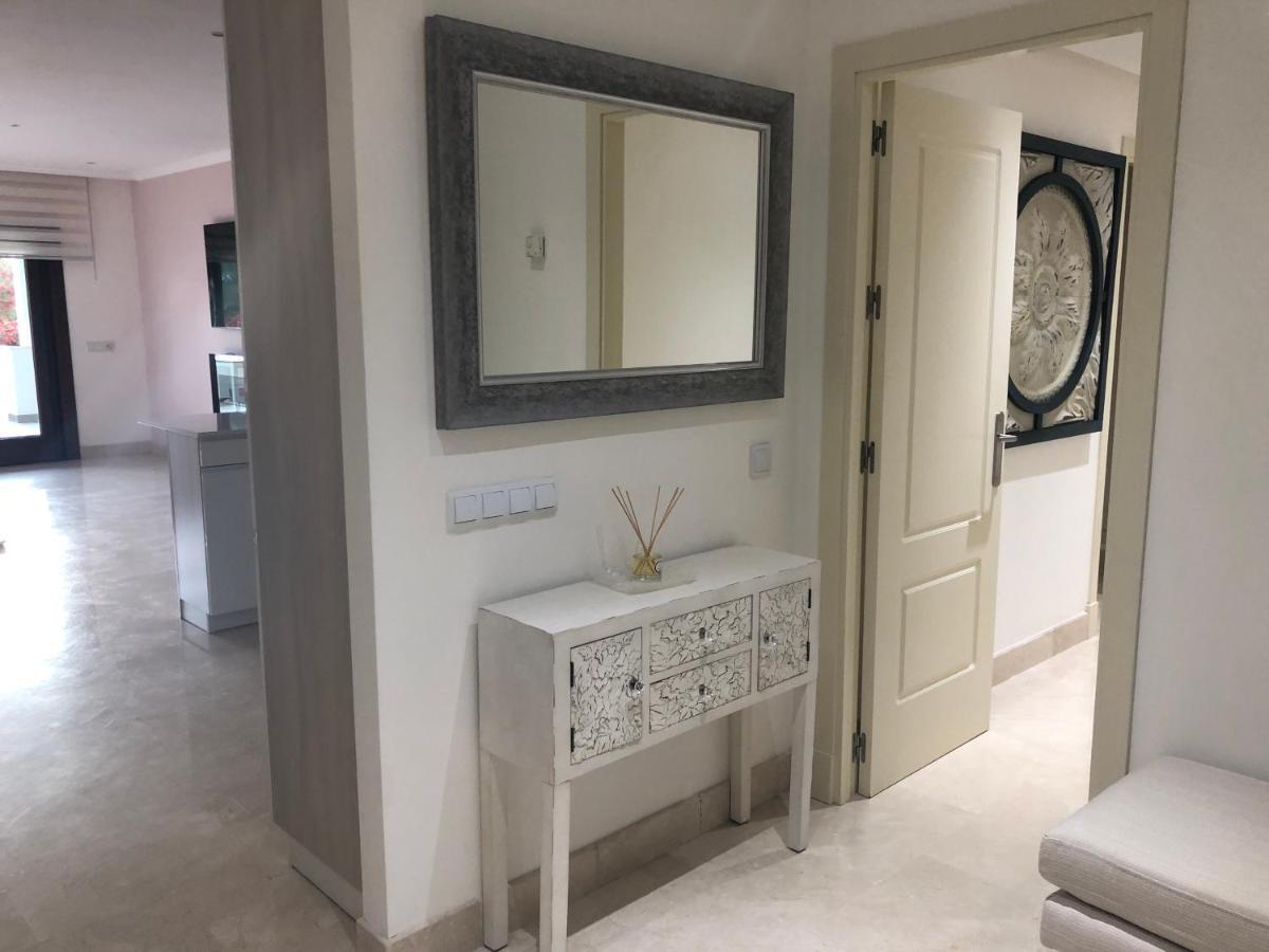 Luxury Apartment At Lomas Del Rey, Puente Romano Marbella Exterior foto