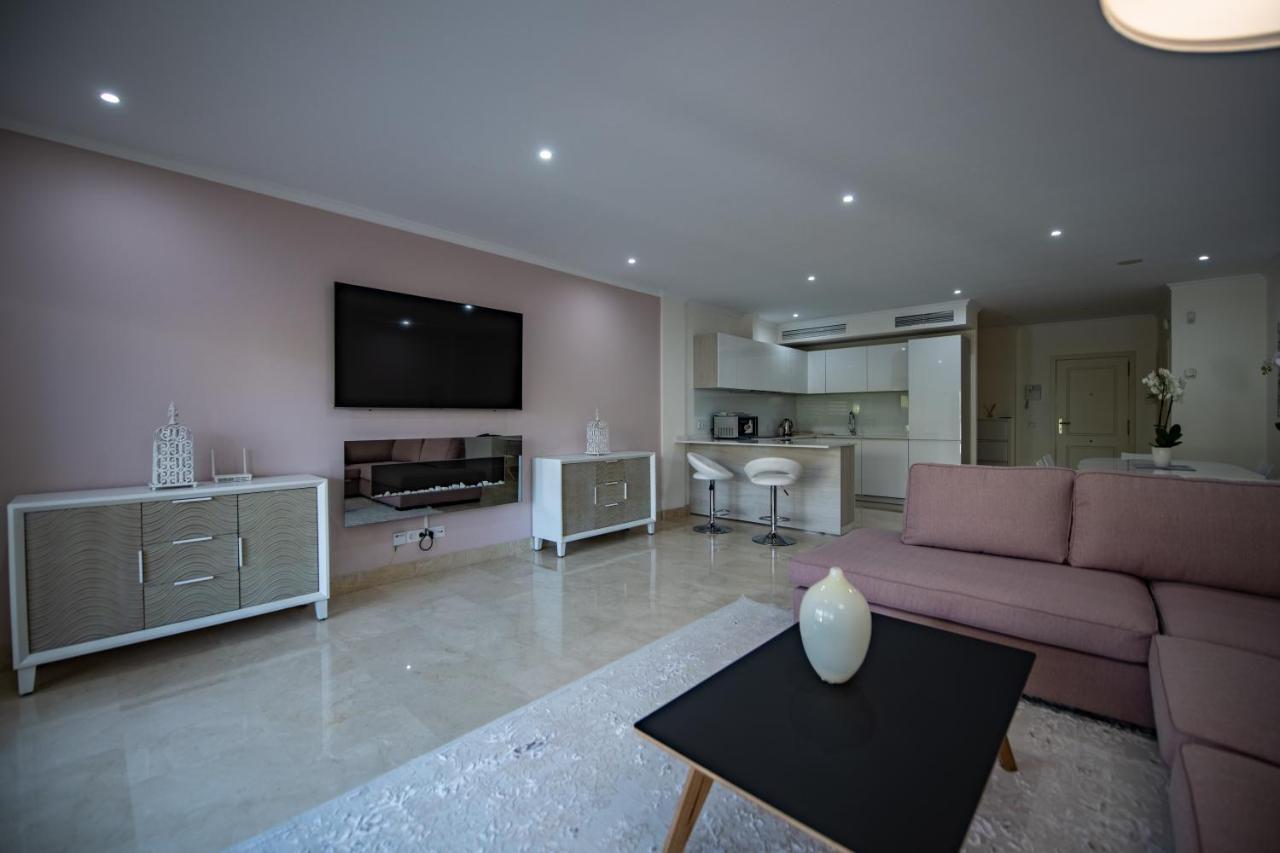 Luxury Apartment At Lomas Del Rey, Puente Romano Marbella Exterior foto